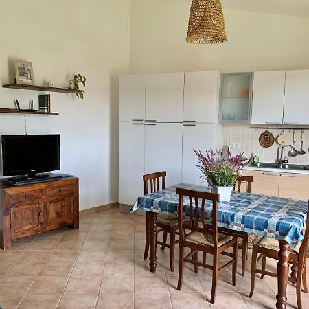 La Finestra Sul Castello Apartamento Bosa Exterior foto